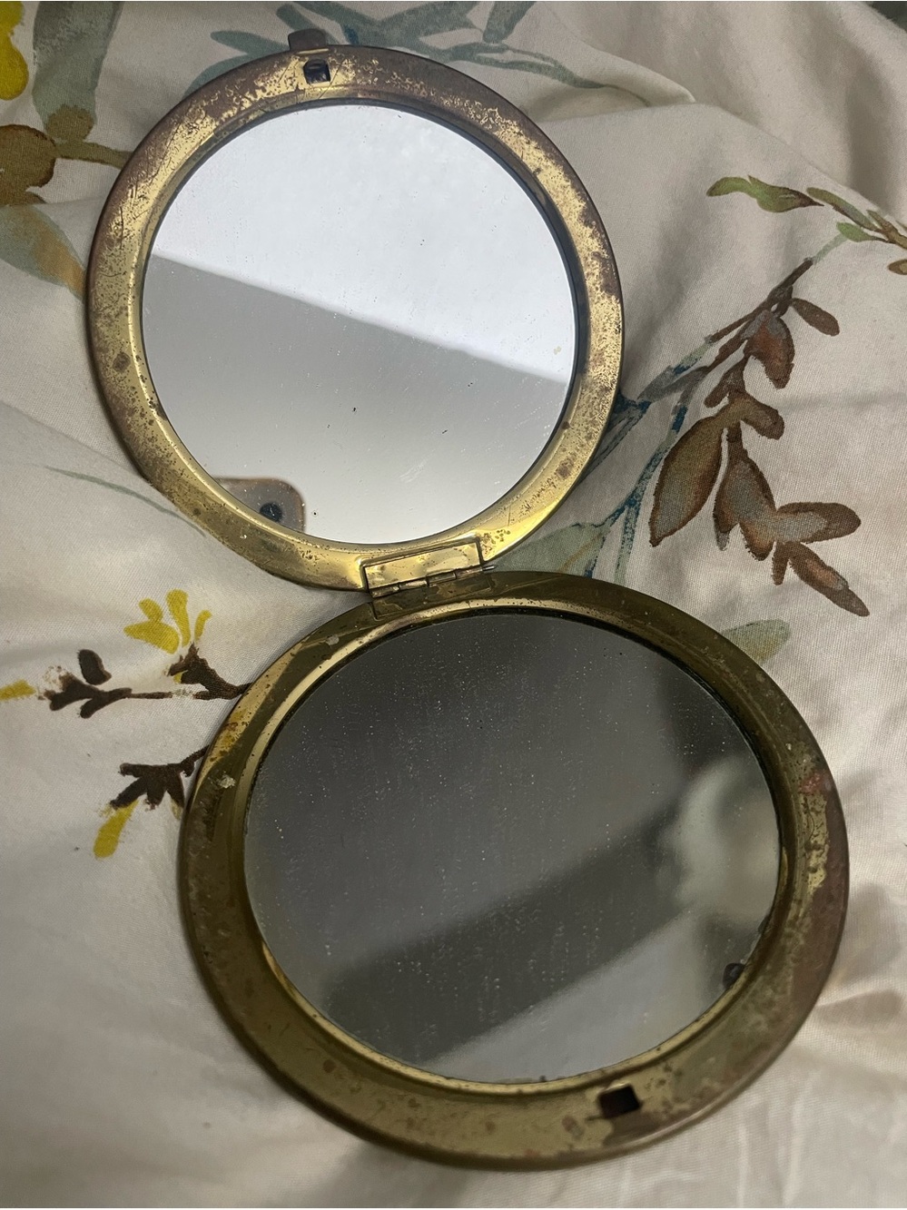 Brass Round Compact Mirror - silver finish